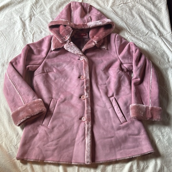 Gloria Vanderbilt Jackets & Blazers - Vintage Gloria Vanderbilt plush faux suede coat hooded rose large